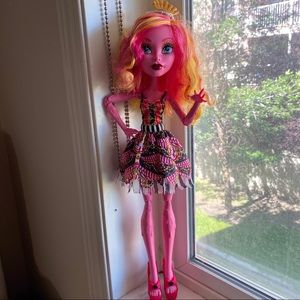 Frightfully Tall Gooliope Jellington 17" Tall Doll